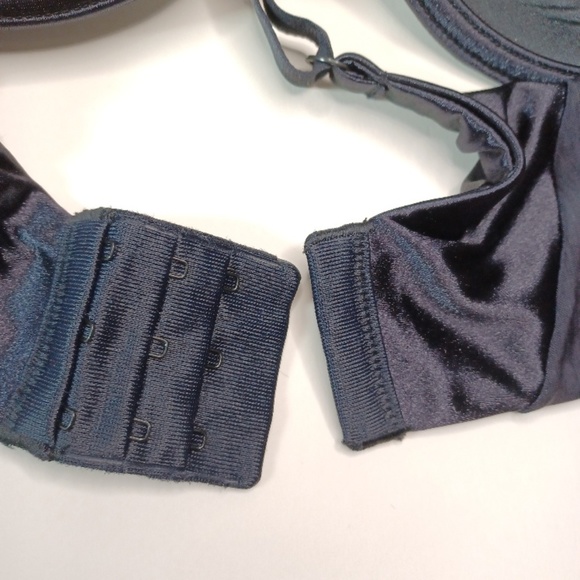 Vanity Fair Women's Illumination Full Figure Underwire Bra 76338. 38C Black - Picture 13 of 14